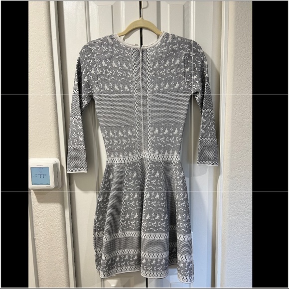 Gianni Bini Dress - Picture 2 of 2